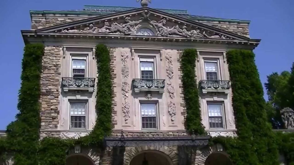 ロックフェラー一族４代が暮らした大邸宅