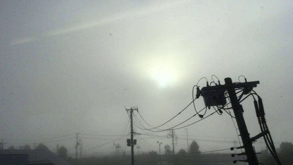 〔2019.10.17朝①〕放射冷却による濃霧にもケムトレイル関与の可能性が疑われます