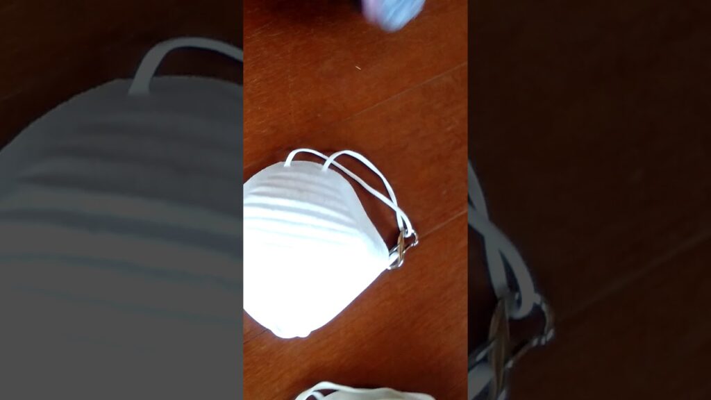 ケムトレイルからの防御用に買って使用しているマスクです。