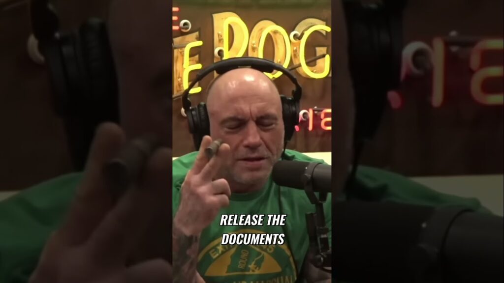 Joe Rogan LOVES Conspiracy Theories #comedy