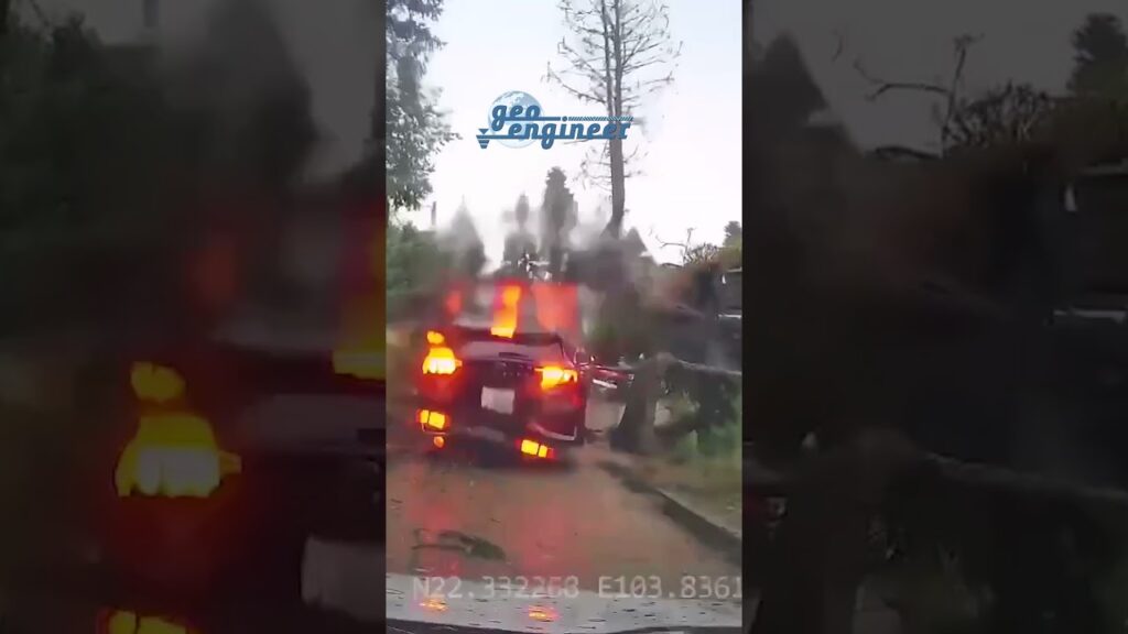 Landslide in Sa Pa, Vietnam, sends vehicle over cliff