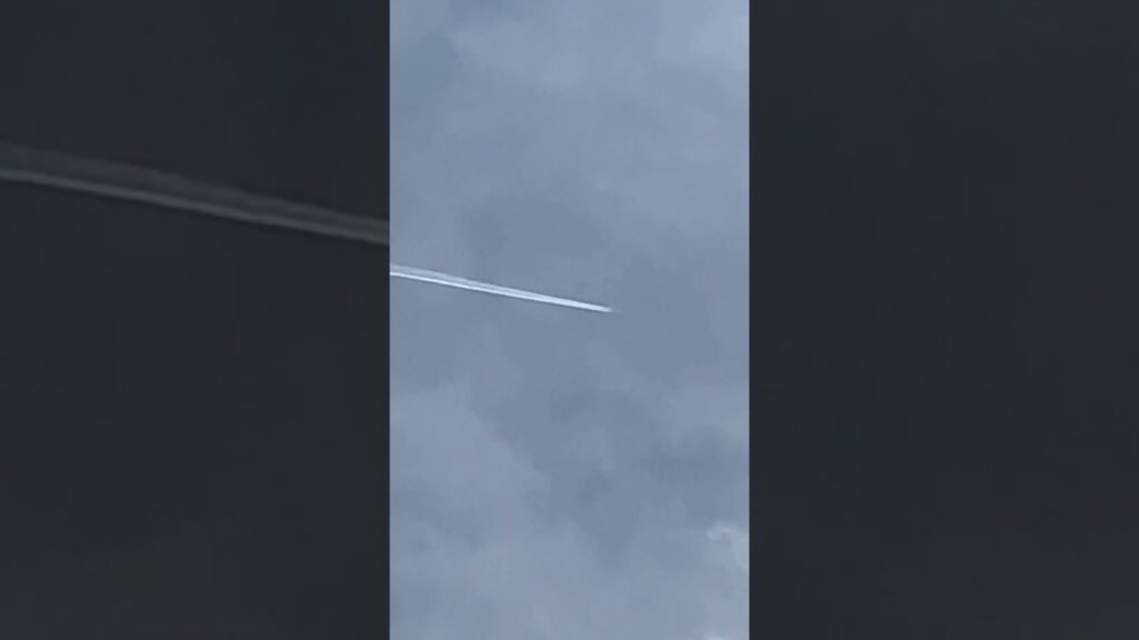 今日も今日とてケムトレイル。