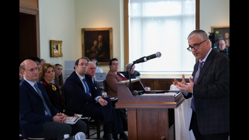 Steven Levitsky on the surprising resilience of Global Democracy